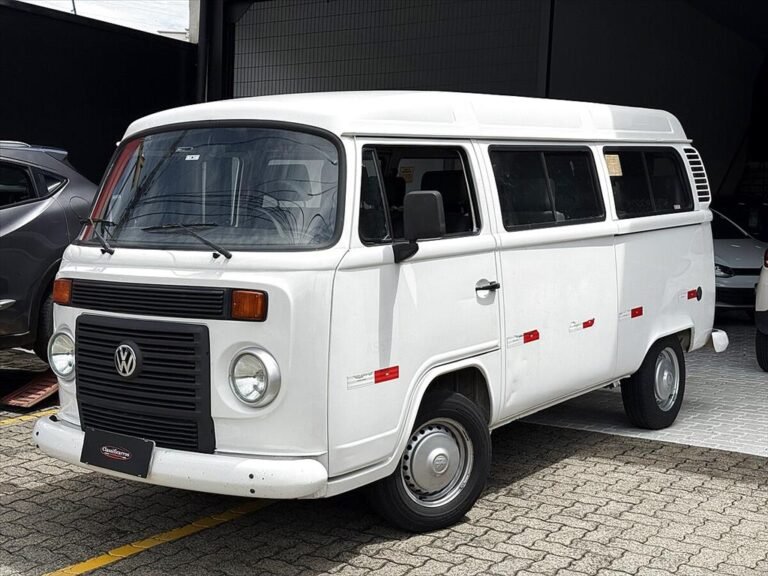 Volkswagen Kombi – 1.4 MI STD LOTAÇÃO 8V FLEX 3P MANUAL