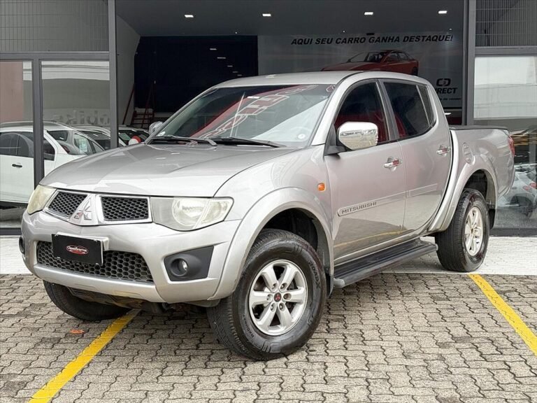 Mitsubishi L200 Triton – 3.2 HPE 4X4 CD 16V TURBO INTERCOOLER DIESEL 4P AUTOMÁTICO