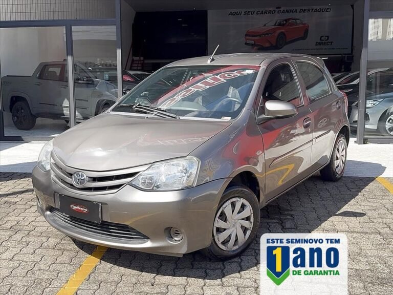 Toyota Etios – 1.3 X 16V FLEX 4P AUTOMÁTICO