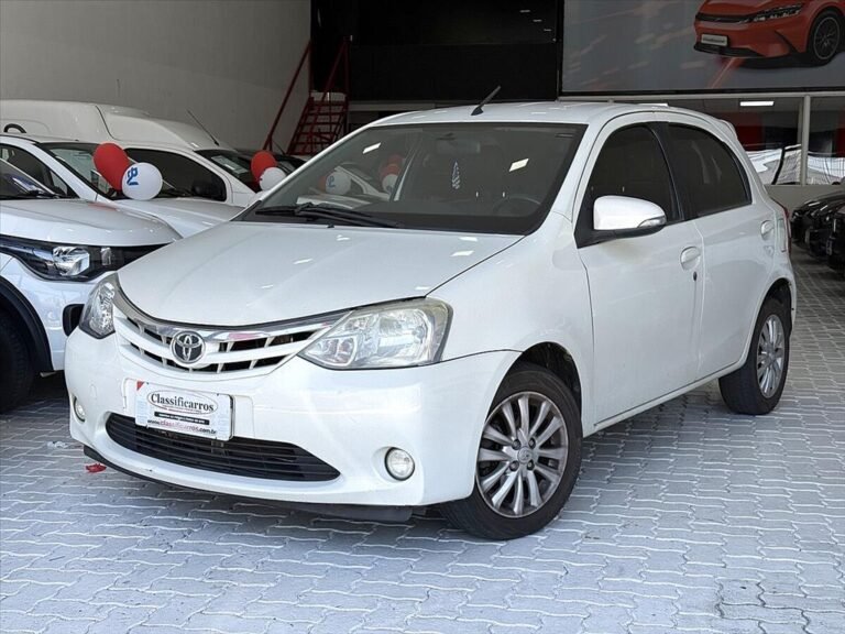 Toyota Etios – 1.5 XLS 16V FLEX 4P MANUAL