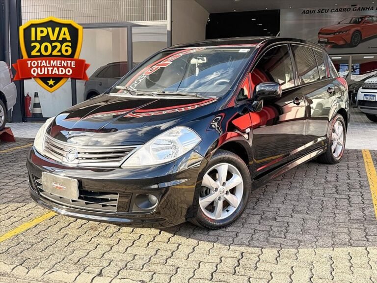 Nissan Tiida – 1.8 SL 16V FLEX 4P MANUAL