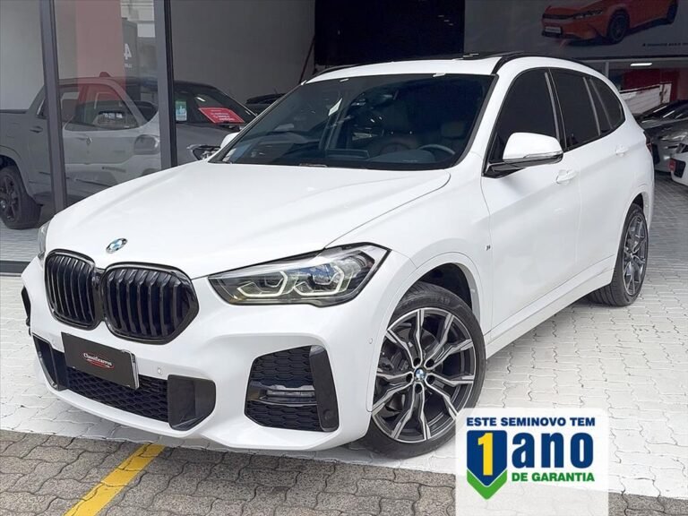 BMW X1 – 2.0 16V TURBO ACTIVEFLEX SDRIVE20I M SPORT PLUS 4P AUTOMÁTICO