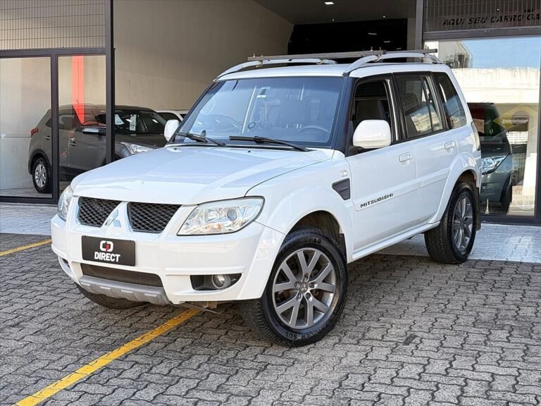 Mitsubishi Pajero Tr4 – 2.0 4X2 16V 140CV FLEX 4P AUTOMÁTICO