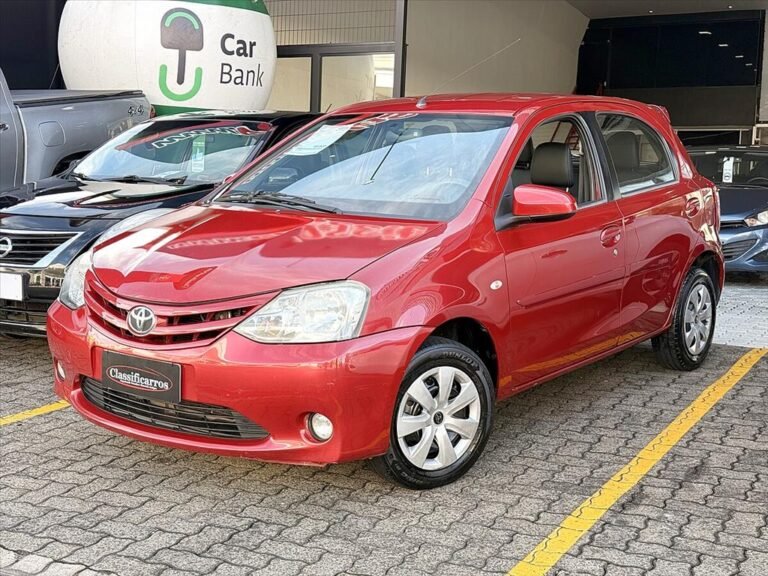 Toyota Etios – 1.5 XS 16V FLEX 4P MANUAL